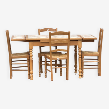 Table 4 chaises