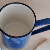 Cafetière émaillée bleue