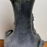 François Moreau: Pair of vases with Napoleon III period characters in regula with bronze patina