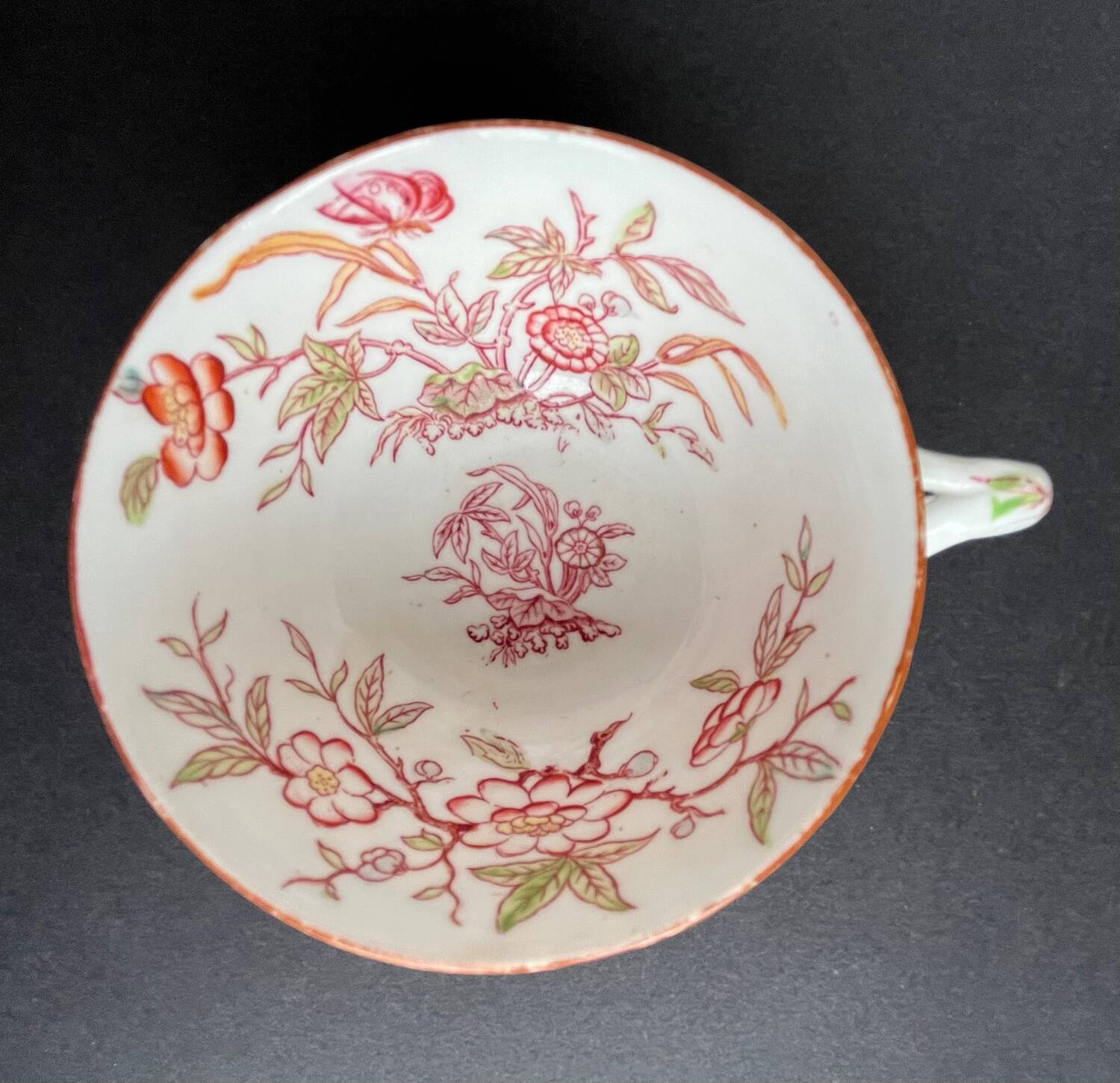 4 porcelain tea cups