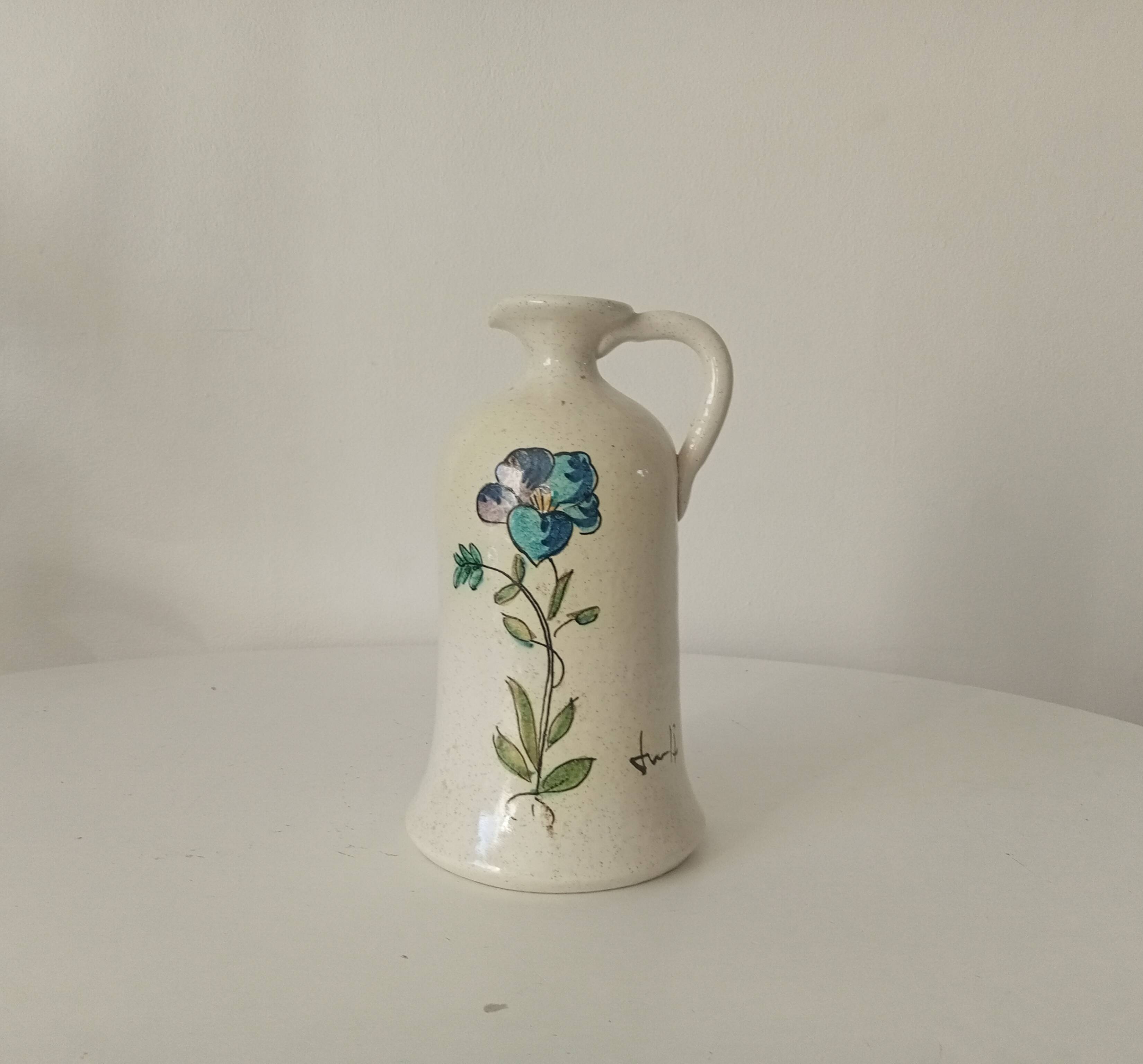 Pichet vintage en grès vernissée signé