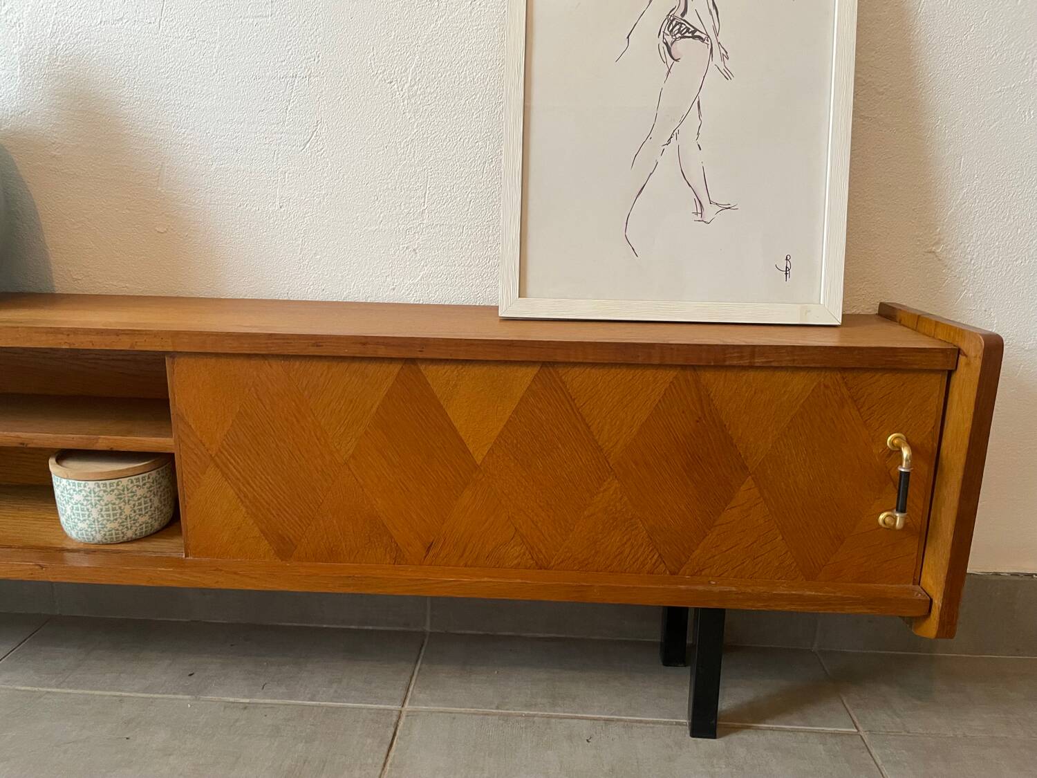 Vintage oak sideboard (shallow)
