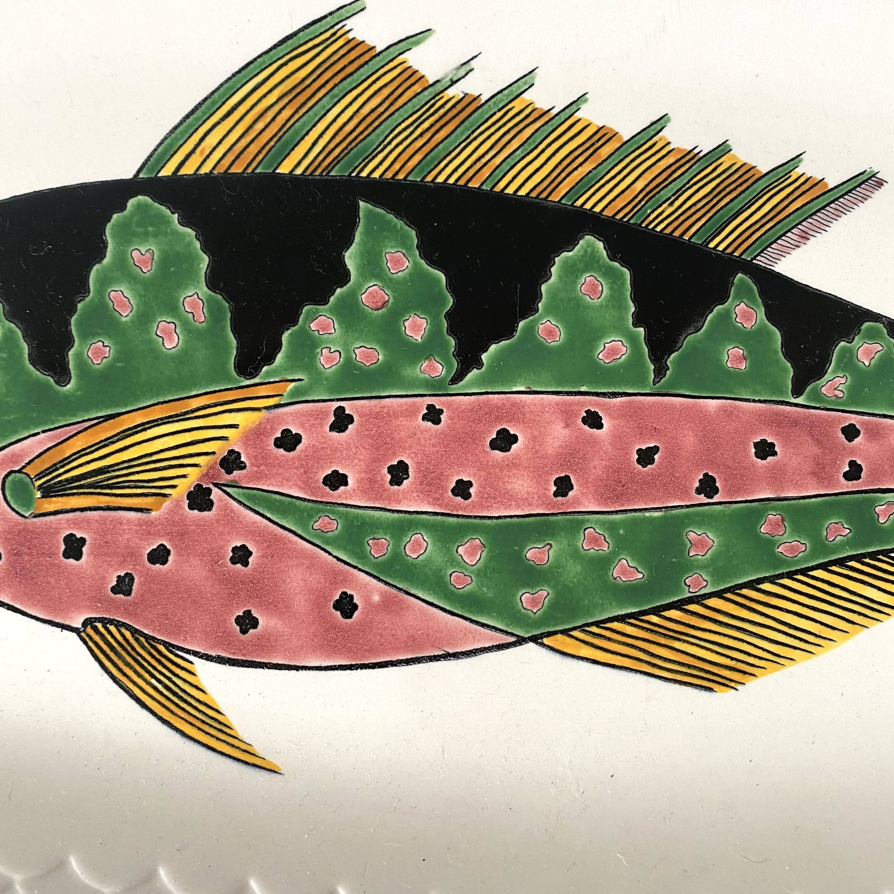 Large oval Gien fish dish, Halong Bay model