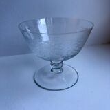 Set of 8 champagne glasses in crystal engraved 50s