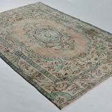 Anatolian handmade vintage rug