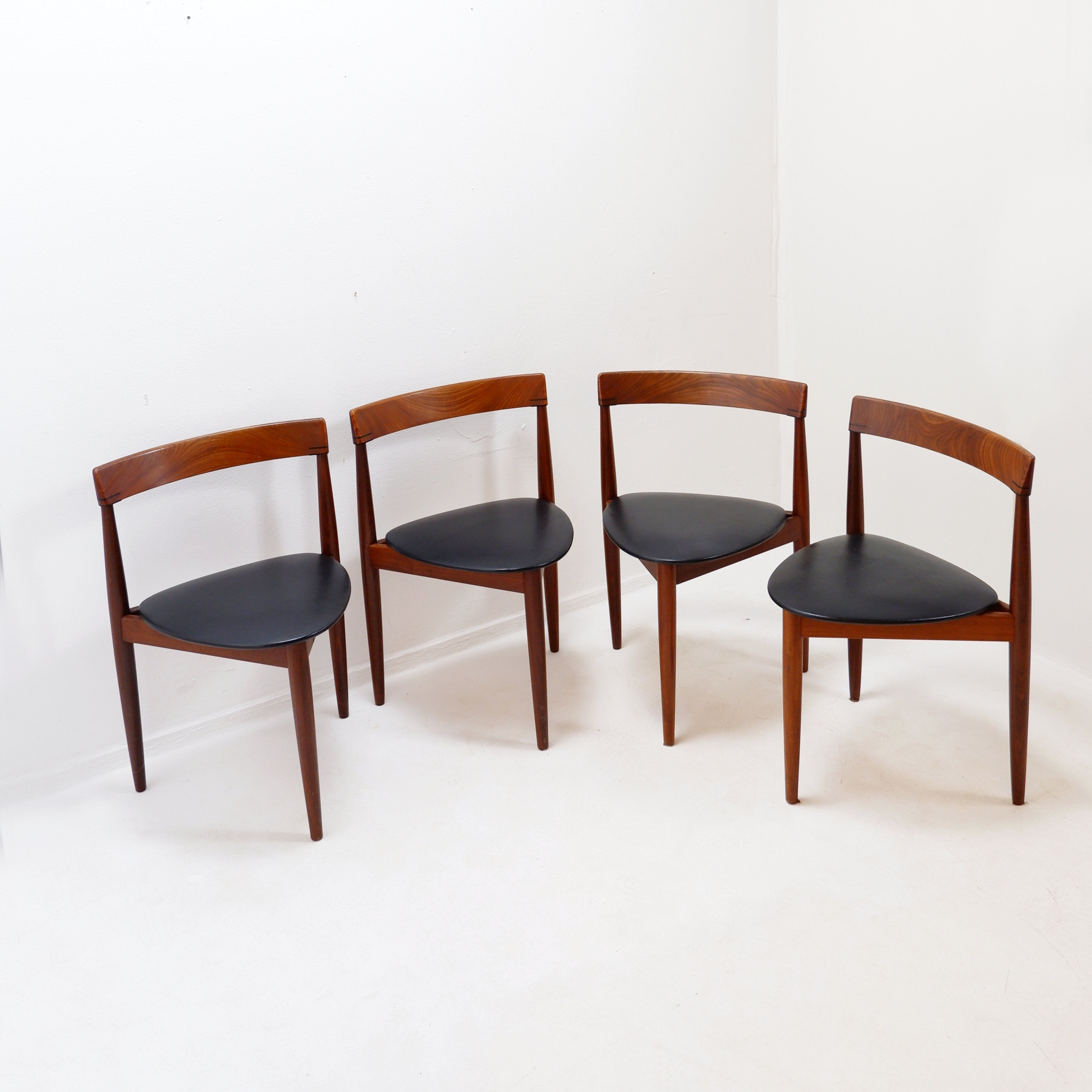 Set of 4 "Roundette" teak chairs by Hans Olsen for Frem Røjle, 1950s