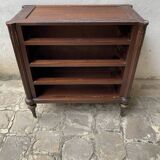 Petite commode en acajou de style Louis XVI, d’époque XXeme