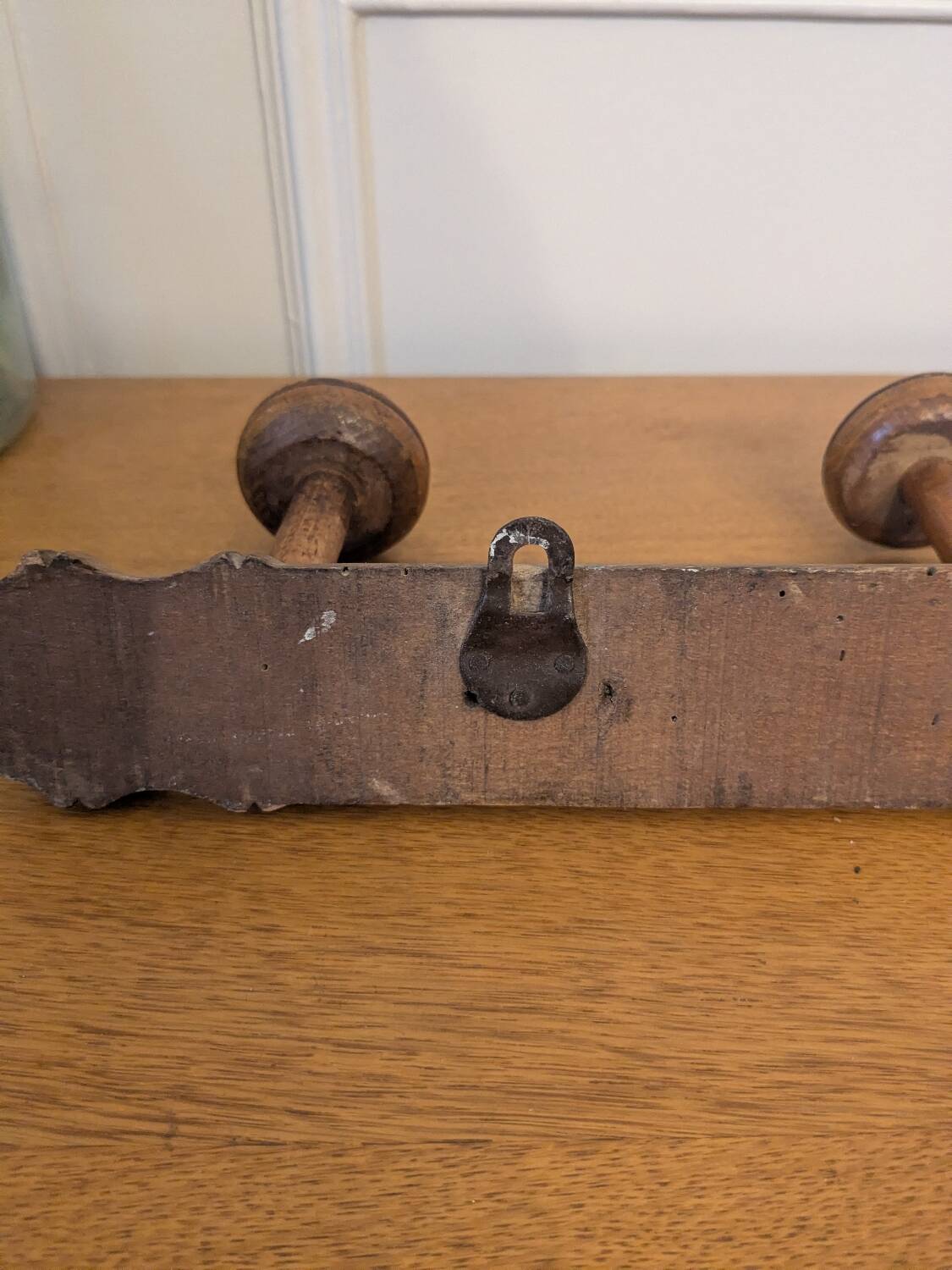 Wall-mounted coat rack