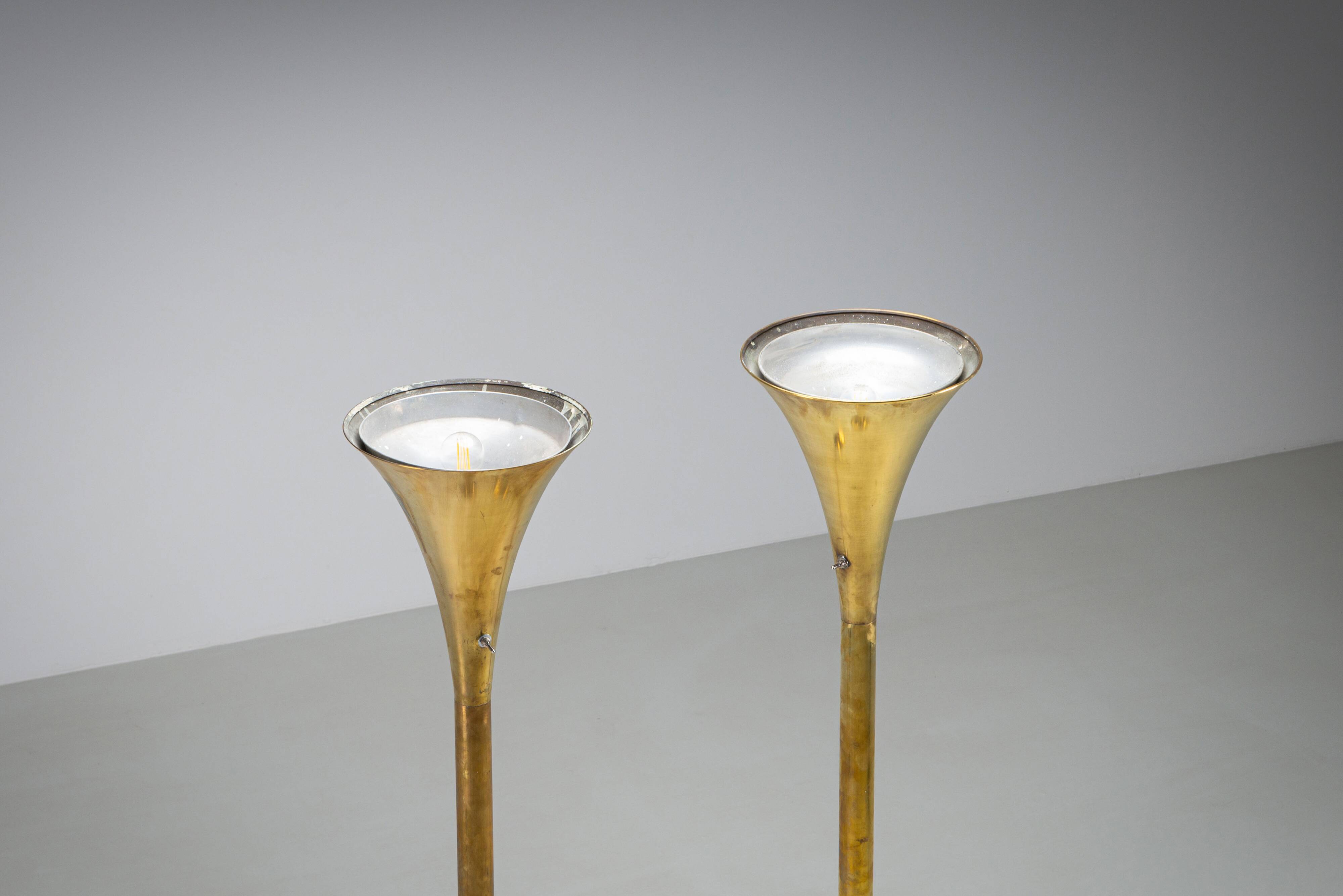 Brass ''Luminator'' floor lamp by Marcello Piacentini