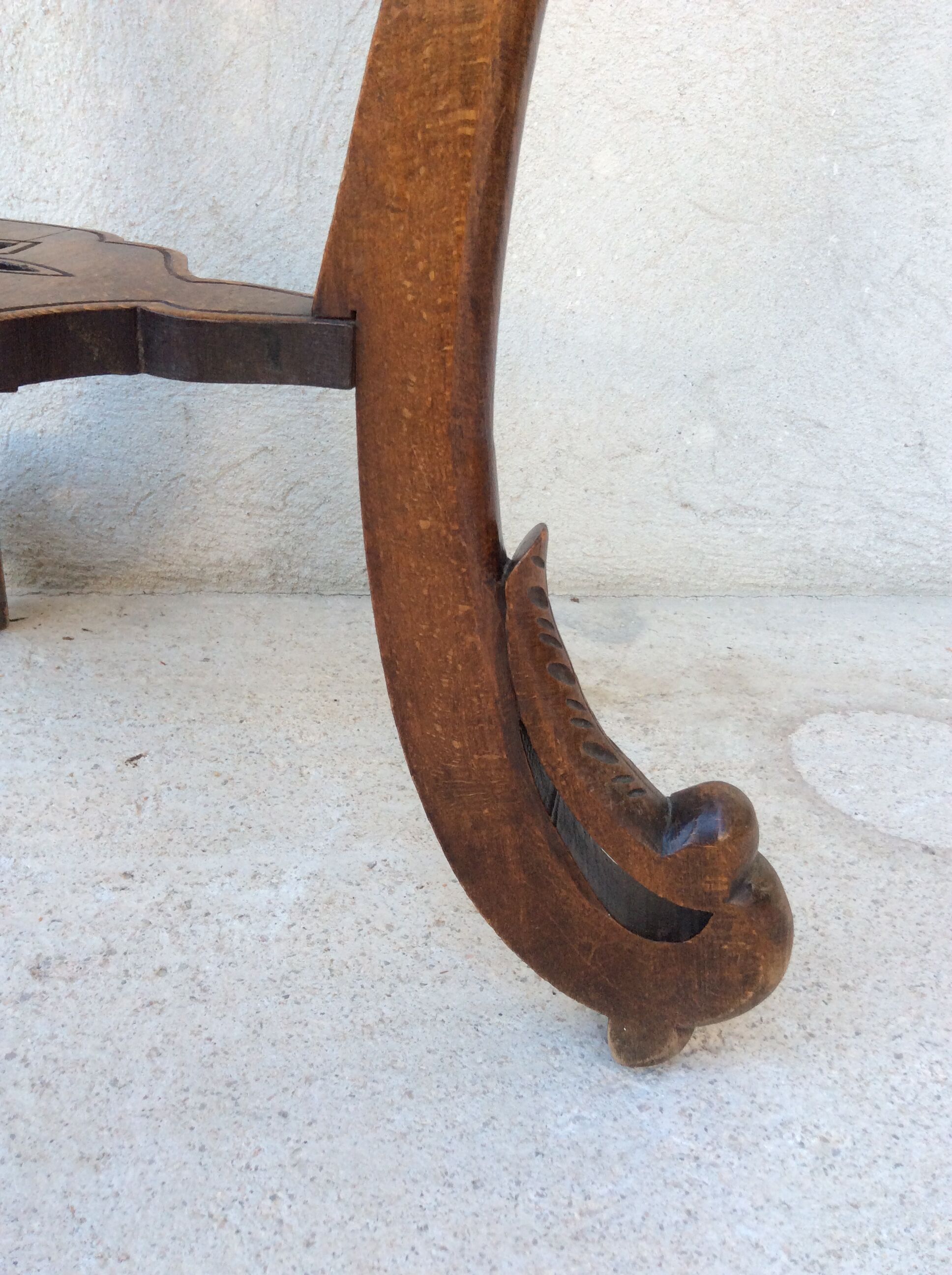 Tripod harness door plant 1900 art nouveau