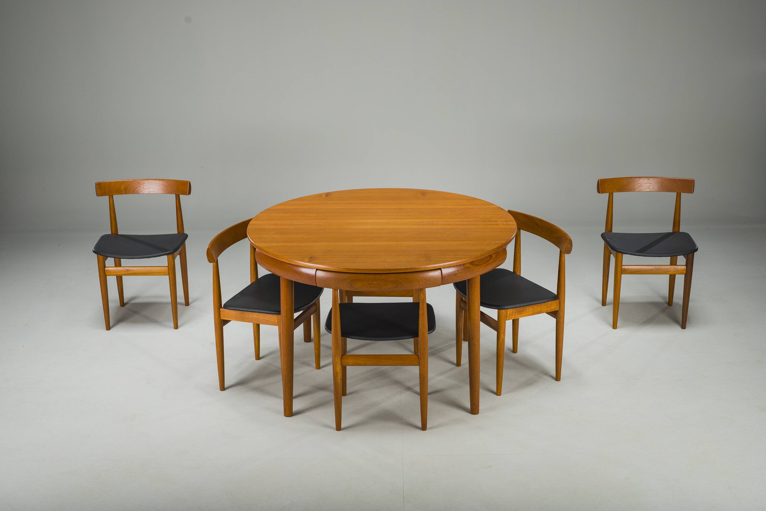 Danish Teak Extendable Dining Table and Chairs by Hans Olsen for Frem Røjle