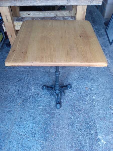 Vintage bistro gueridon table 65/65 cm wood and cast iron