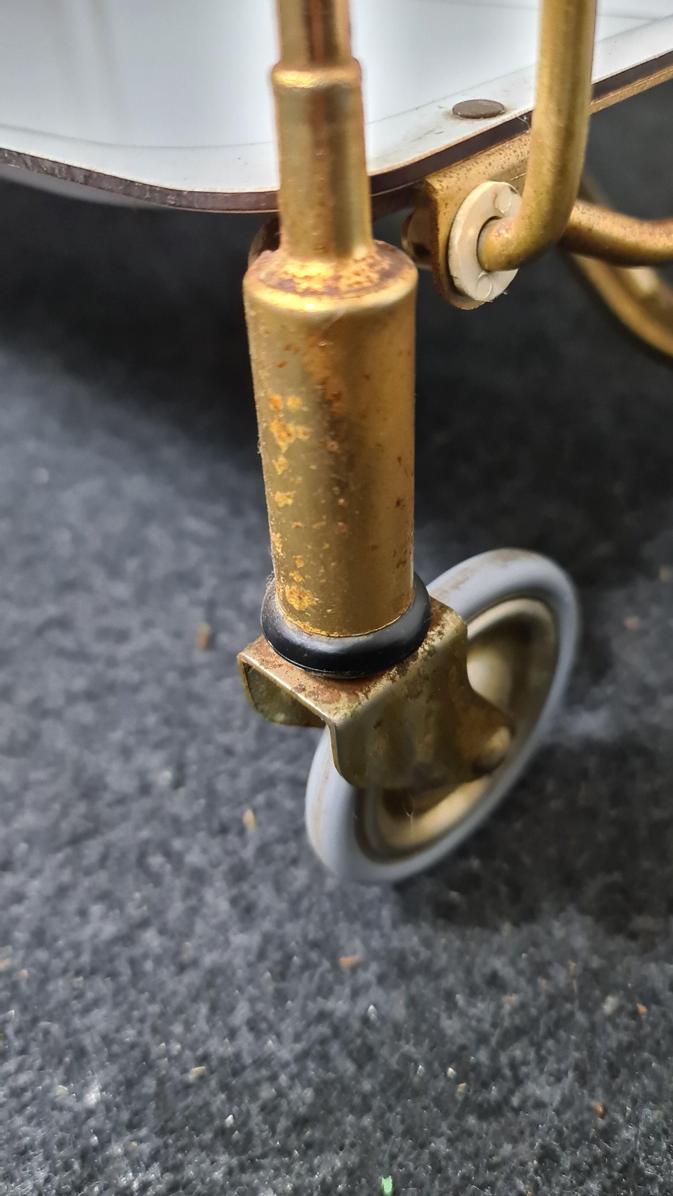 Vintage  Dinett trolley in White