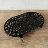 Black cast iron trivets