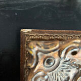 Bas-relief frame