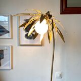 Gold metal flower lamppost