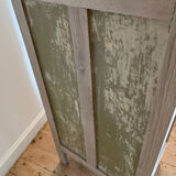 Vintage 5-drawer chest of drawers in waxed solid pine.