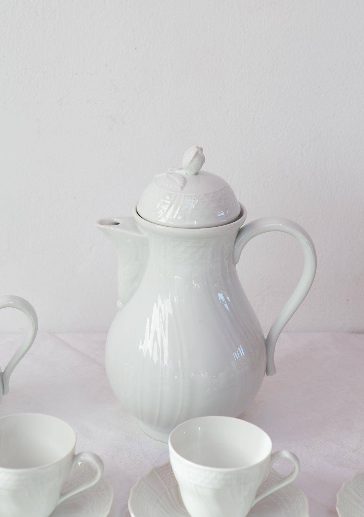 Hustchenreuther white porcelain coffee service for 10 people