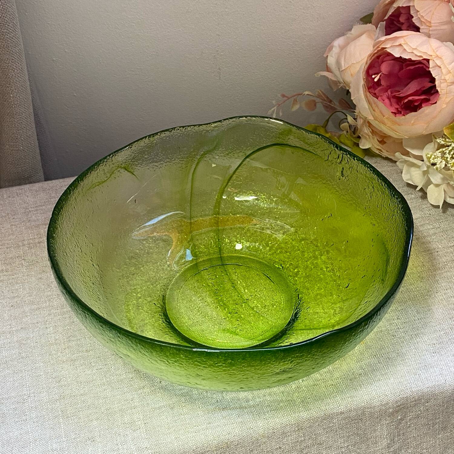 Saladier en verre vert