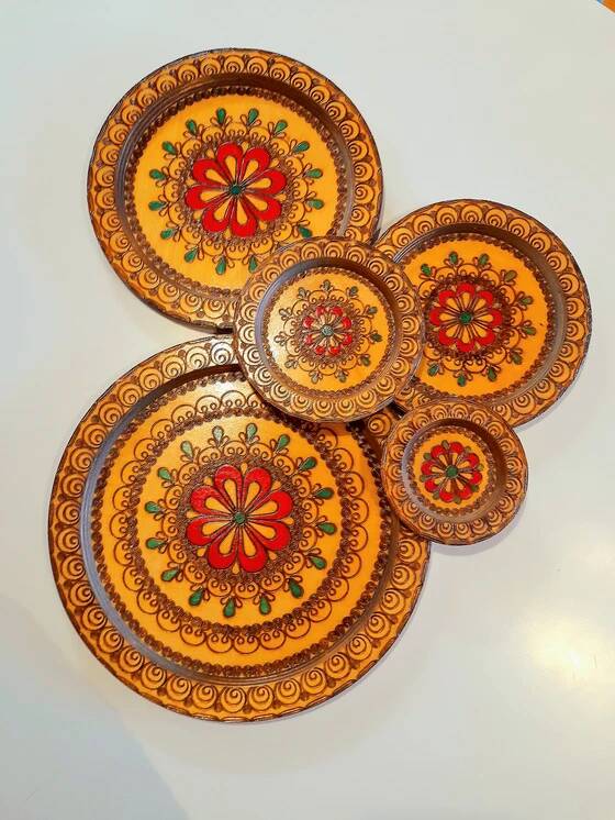 Plateaux en bois vintage