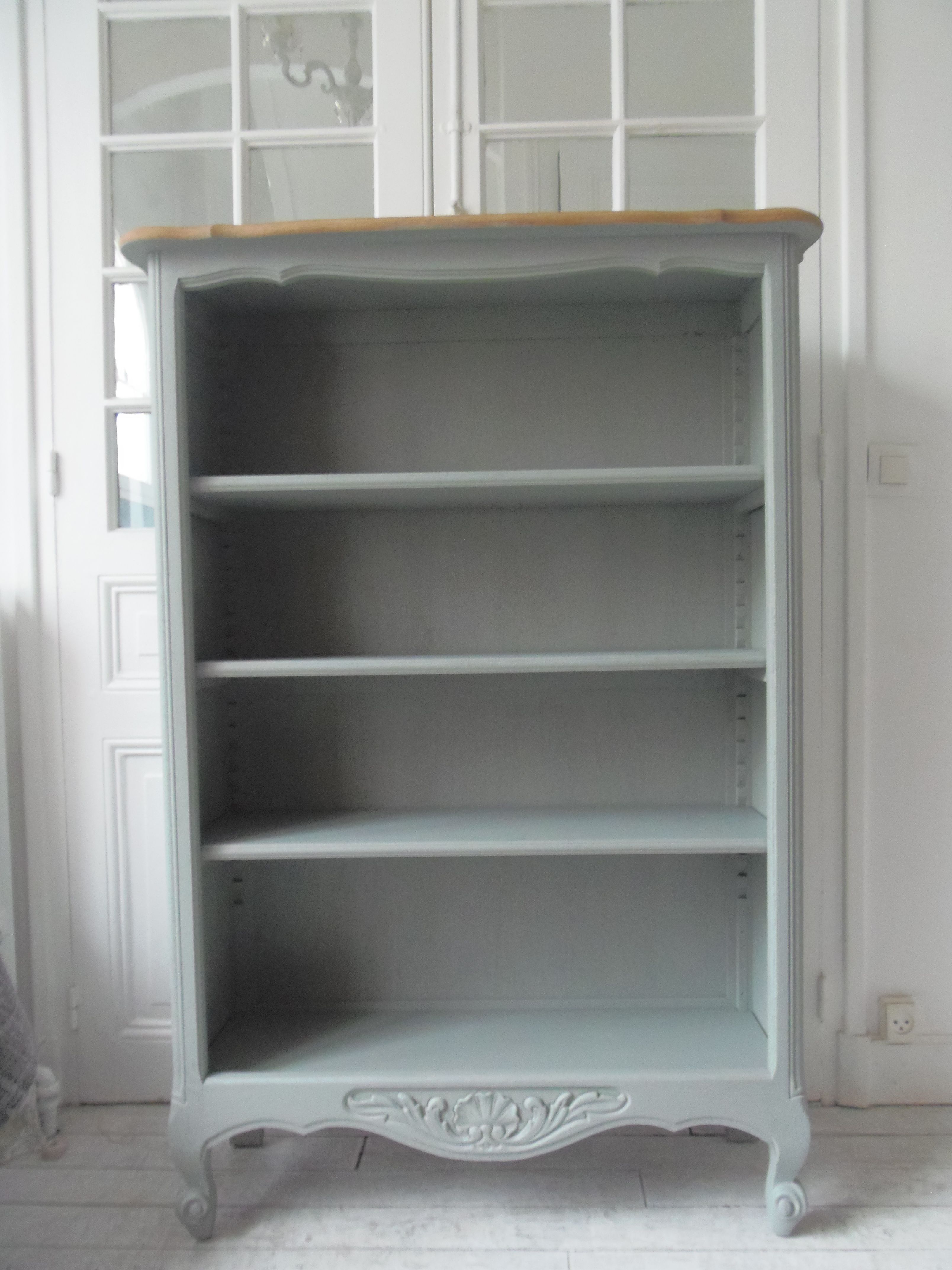 Louis XV style bookcase, green gray with 3 adjustable shelves, wooden tray.