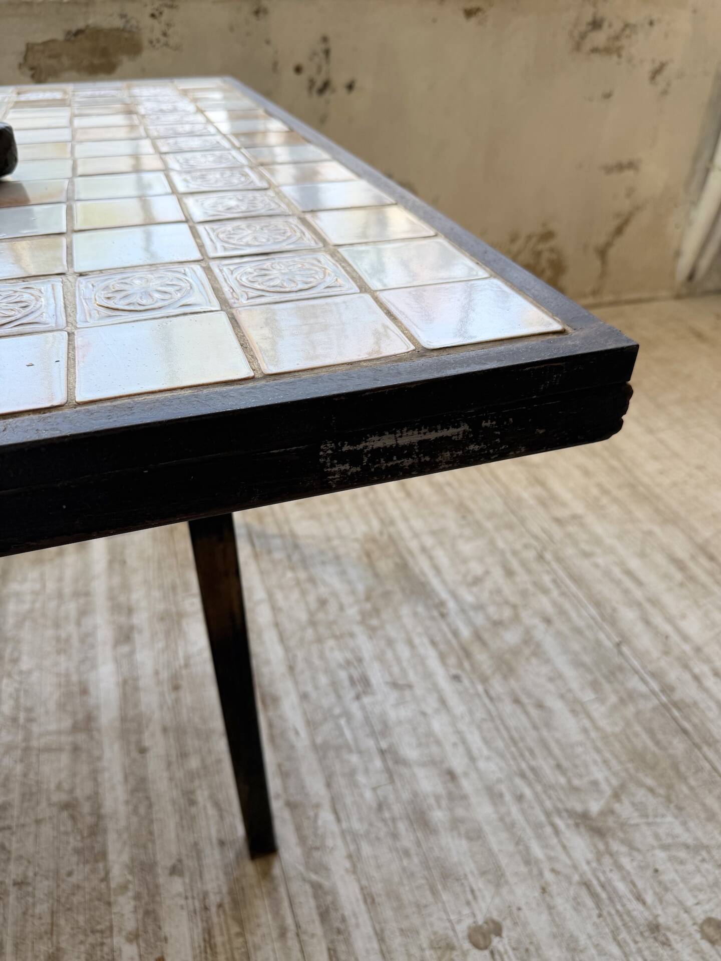 Dining table tiled 1950 dlg Capron