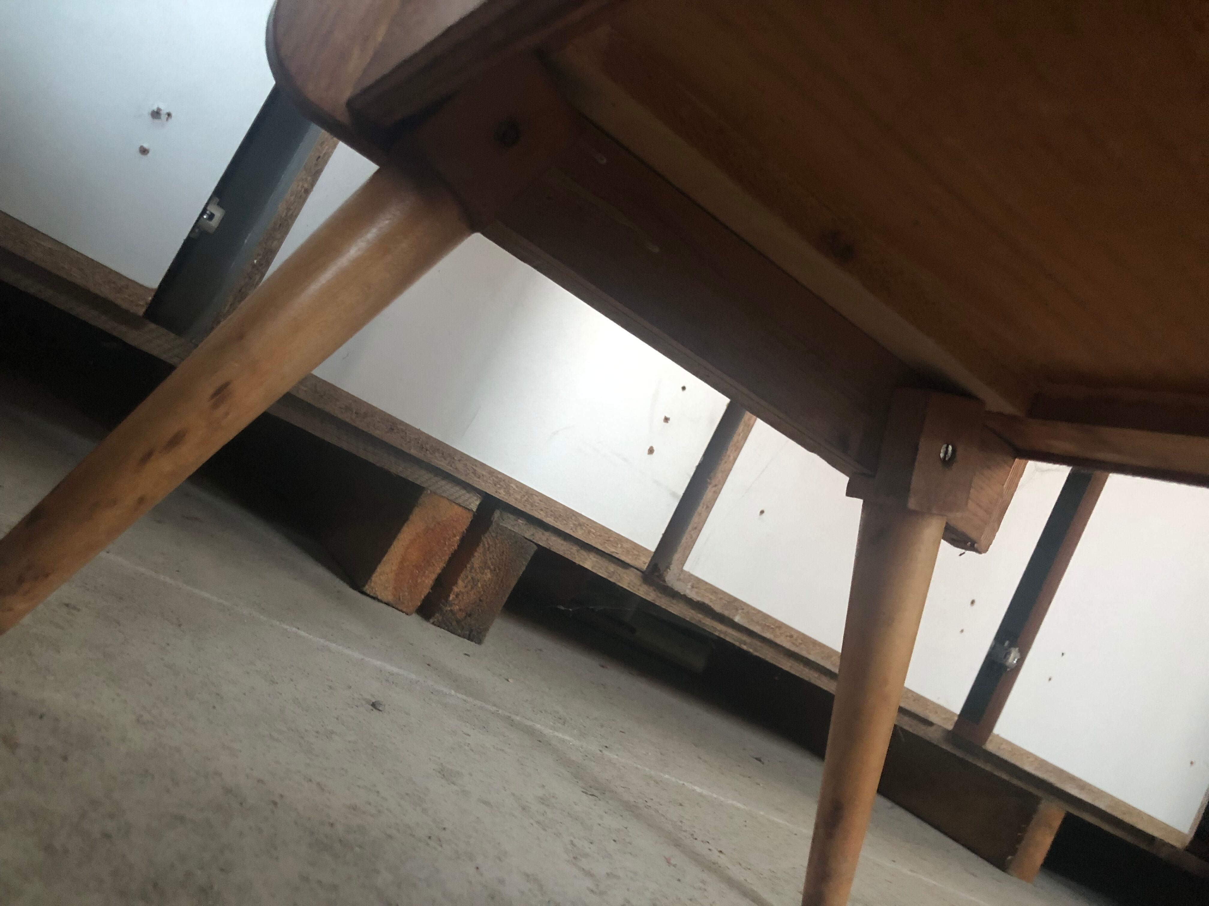 Secretary of the 70s feet compass