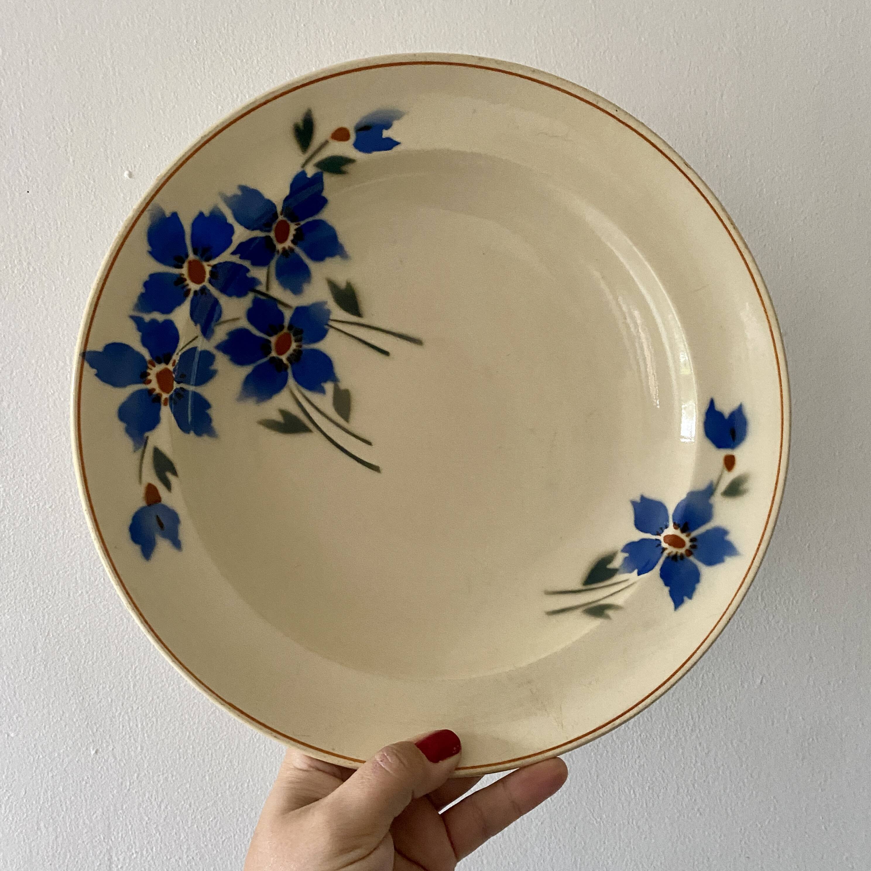 Vintage Moulin des Loups dish