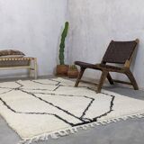 Moroccan Berber wool rug 247 x 153 cm