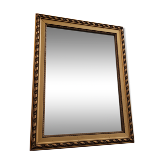 Miroir en bois doré à la feuille d'or 48x63cm