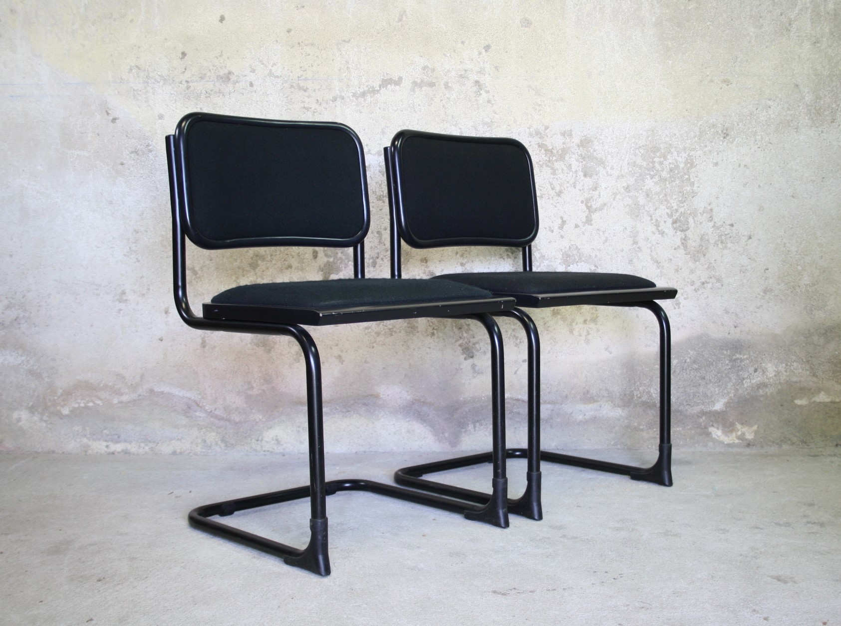 Paire de chaises Cesca B32 de Breuer