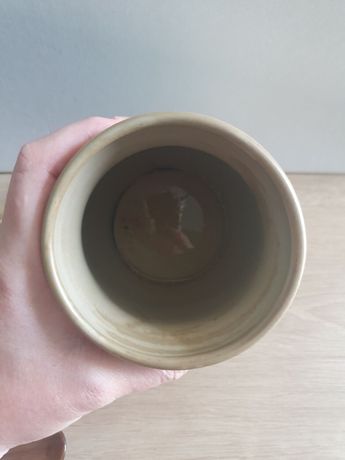 Sandstone pickle pot