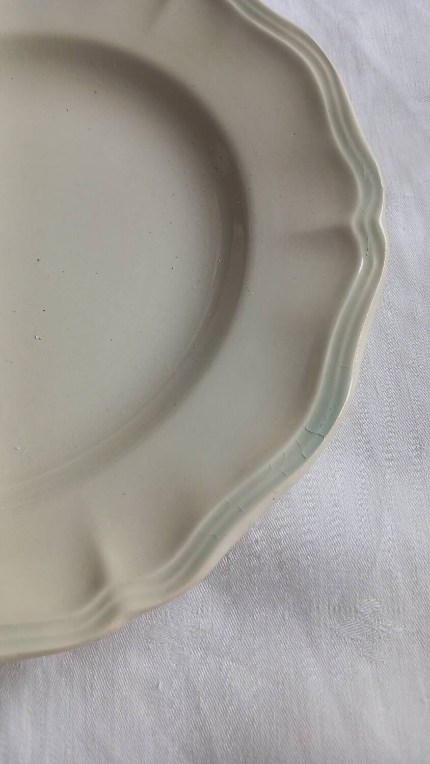 🌿 6 antique Sarreguemines ivory fretwork plates