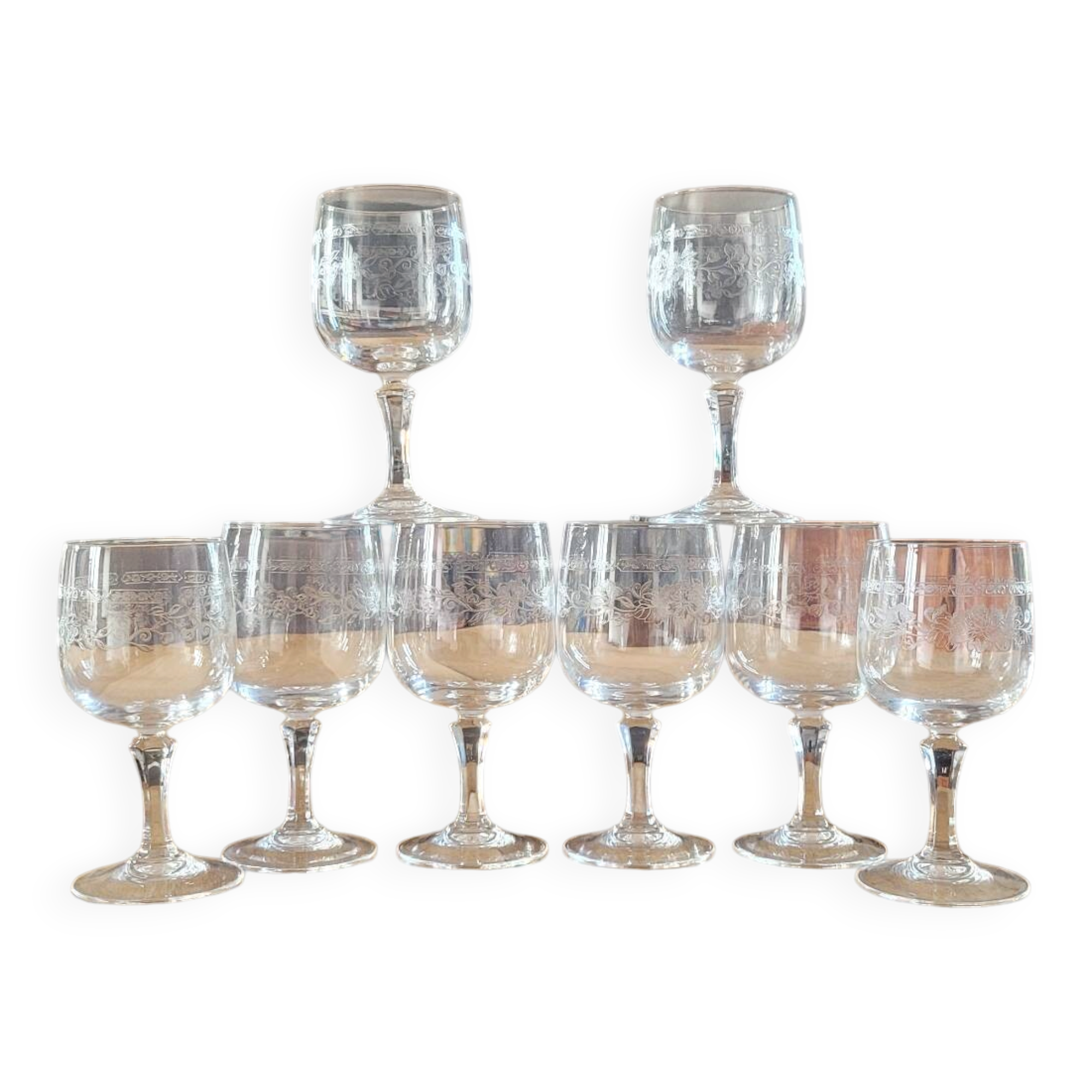 8 crystal stem glasses from Arques