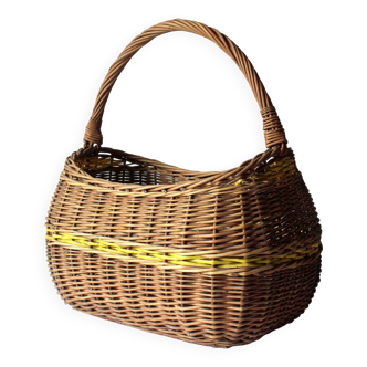 Handmade wicker shopping basket, picnic basket, vintage from the 70s