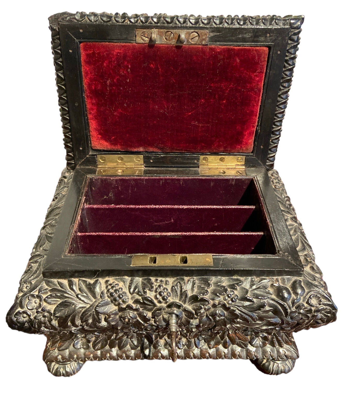 Coffre colonial en bois d'ébène