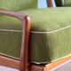 Paire de fauteuils vintage en bois et tissu