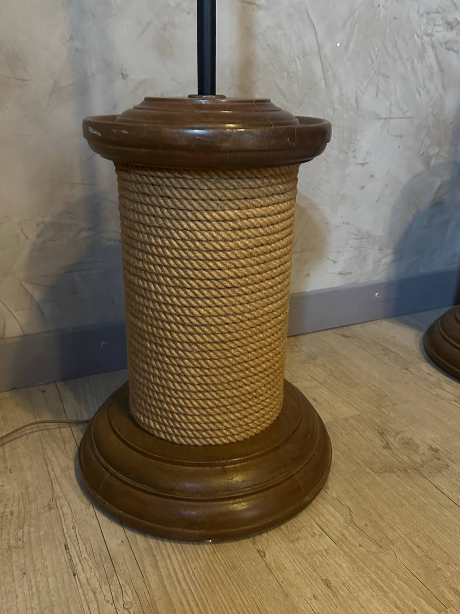 Paire de lampadaire