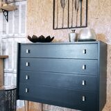 Vintage chest of drawers