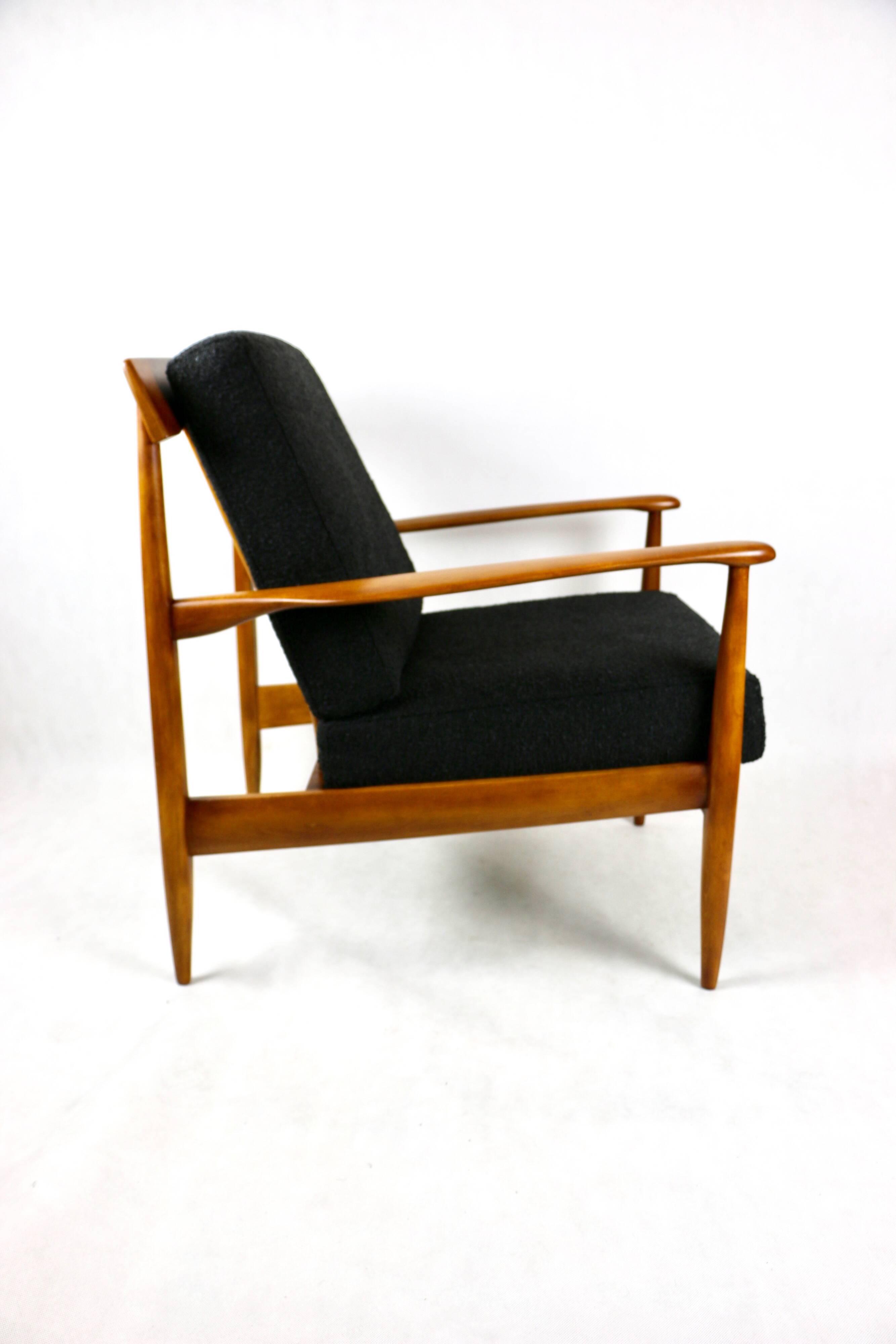 Fauteuil boucle noir design danois sur les oreillers, années 1970