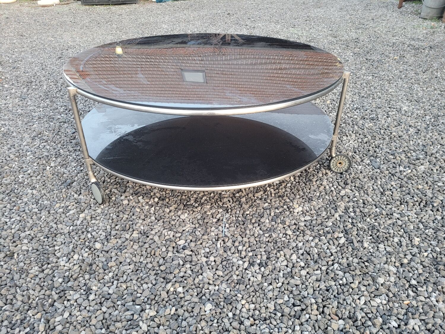 Round coffee table top in black glass