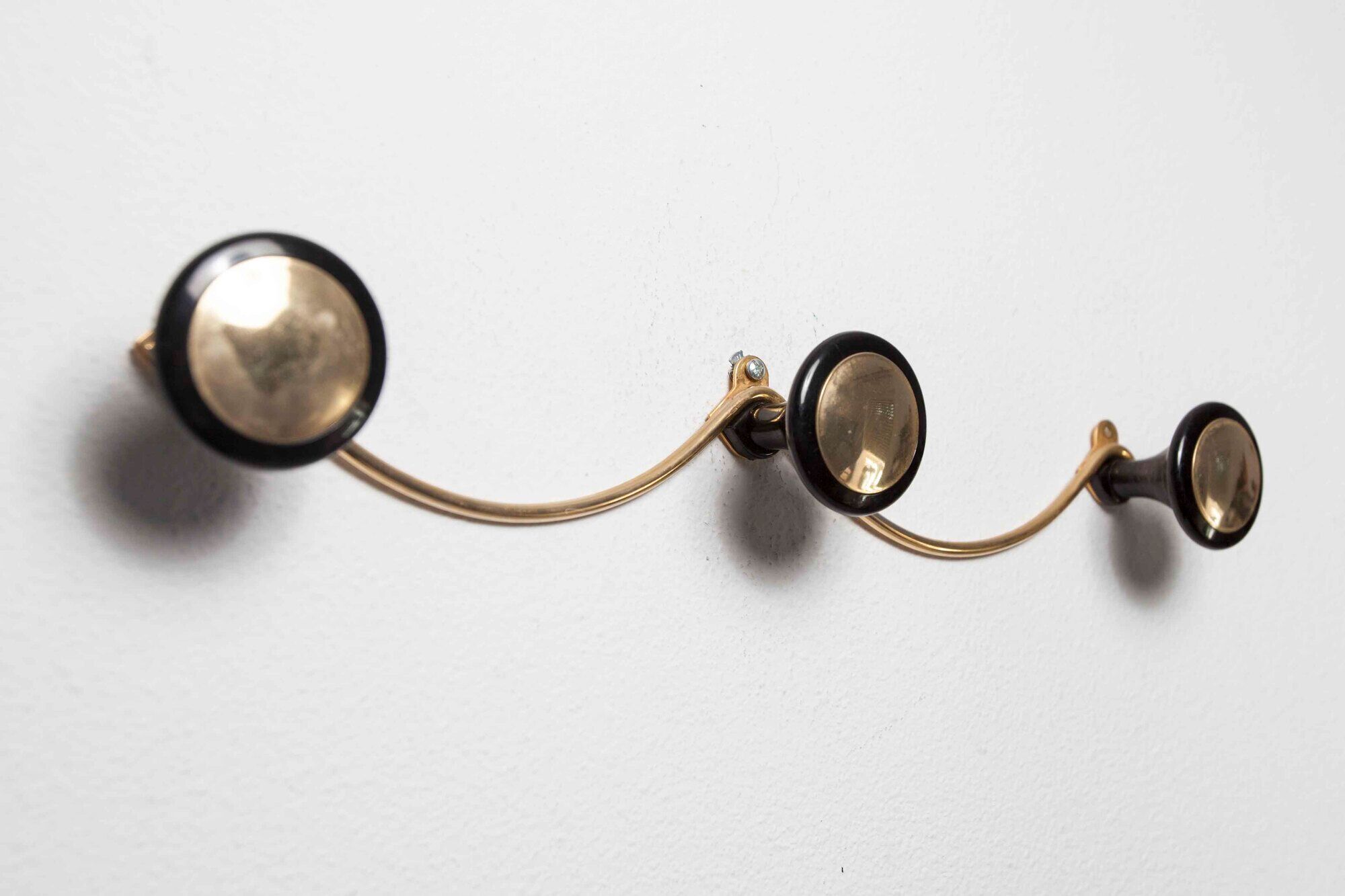 Pair of coat racks 3 hooks 1960 brass and plastic