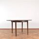 Table à manger extensible en chêne polonais du milieu du siècle, années 1960.