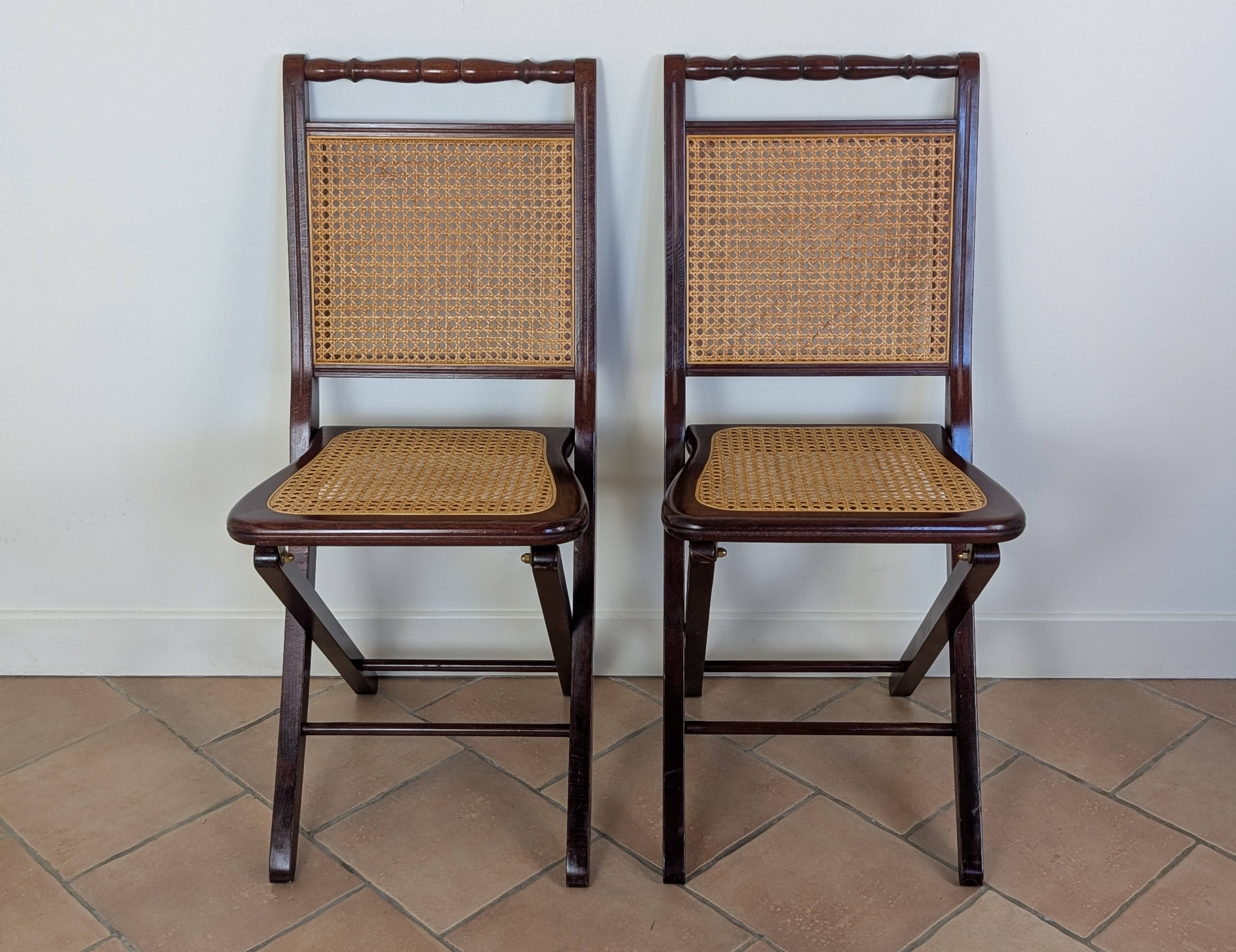 Set of 5 caned chairs