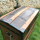 Wooden transport trunk canvas around 1870