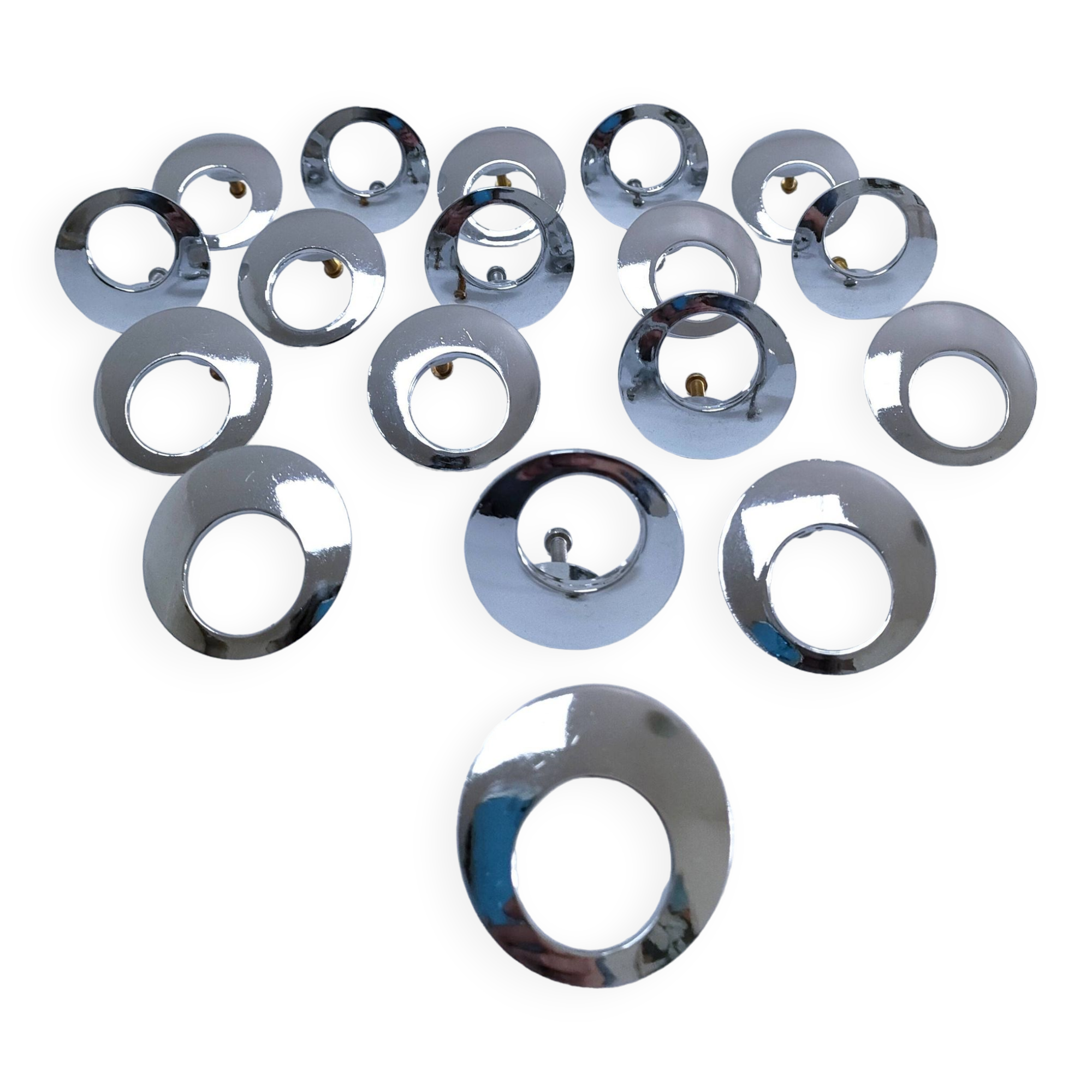 Lot de 18 boutons de meuble métal chromé design années 70