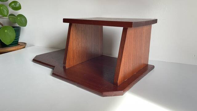 Scandinavian Wall Nightstand