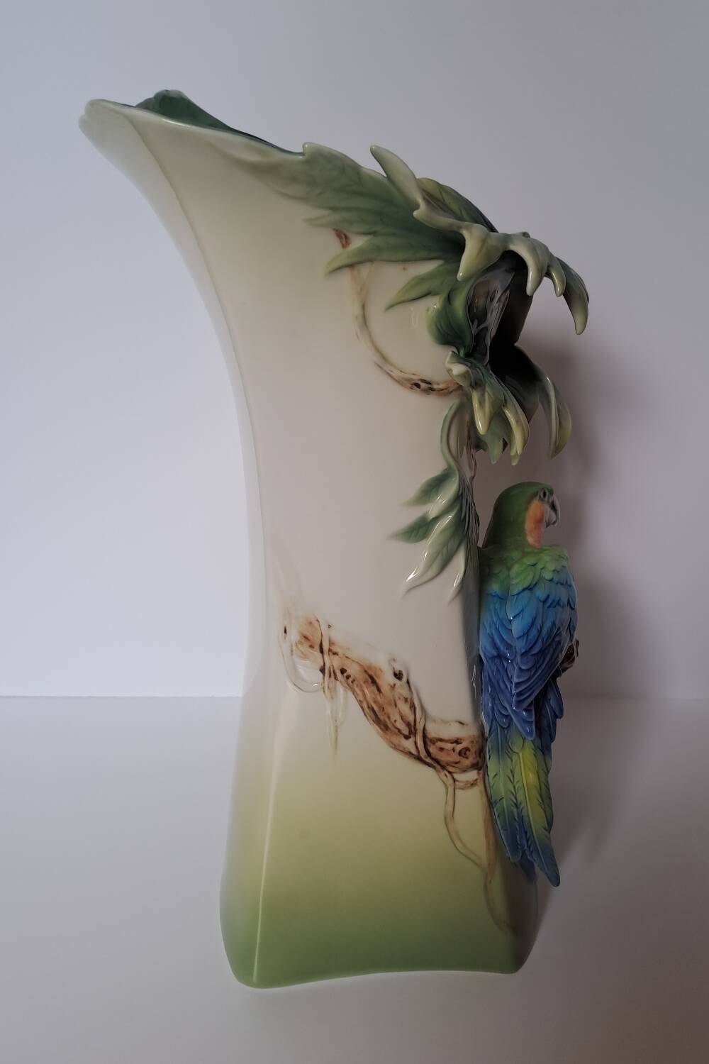 Franz porcelain parrot vase