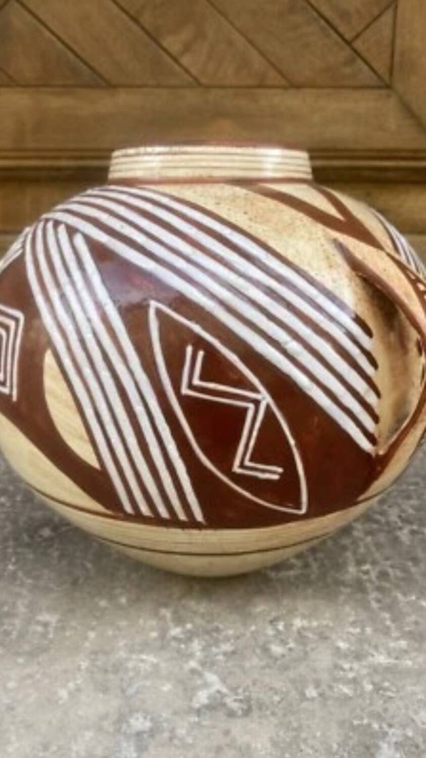 Pair of 2-handled ball vases by Hélène Moisand circa 1950