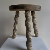 Tabouret ondulé à trois pieds